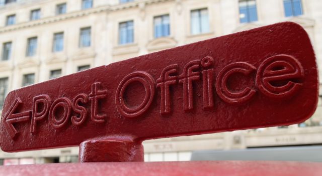 Who are the critical figures in Post Office IT embarrassment?